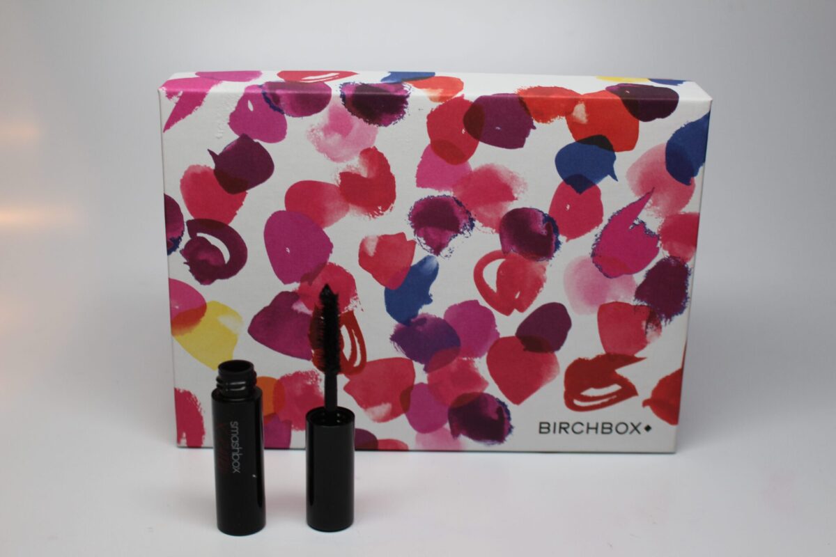 Birchbox-smashbox-mascara-blackmascara