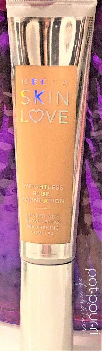 NEW BECCA SKIN LOVE COLLECTION WEIGHTLESS BLURRING FOUNDATION